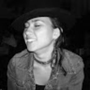 Meet your Posher, Nina